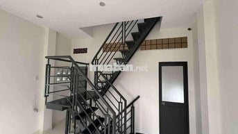 Cho thuê nhà trống nguyên căn 24m2 4PN 3WC, Huỳnh Thiện Lộc, Tân Phú