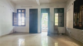 Bán gấp nhà Nguyễn Chí Thanh, 50m2, lô góc, 6 tầng, MT 6M, giá 19,8 tỷ