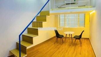 Duplex full nội thất ngay vòng xoay công trường Dân Chủ