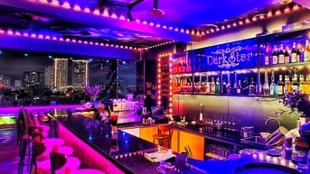 QUÁN BAR BÙI VIỆN TUYỂN NV PHỤC VỤ QUẦY BAR 