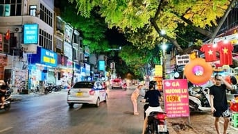 Chính chủ cho thuê nhà tập thể E2 Thái Thịnh phòng 410