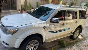 Ford Everest 2015 2.5L 4x4 MT - 17500 km