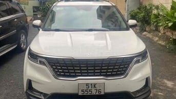 Kia Carnival 2022 2.2D Signature 7 ghế (clone)