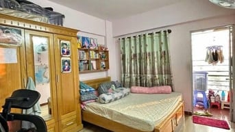 CC 10A Trần Nhật Duât, Tân Định, Q1: 75m2,có nội thất, 1p ngủ +, 10tr5
