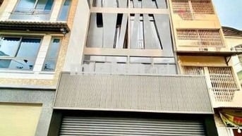NHÀ MỚI MẶT TIỀN - 92C Nguyễn Hồng Đào, P.14, Q.TB - 5PN - 5x18m