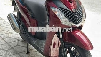 SH 150 nhập Ý 2011 chính chủ cần tiền bán gấp