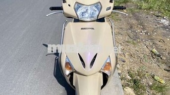 Nhà dư bán