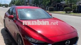 Mazda 3 2020 1.5L Luxury - 80000 km