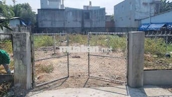 ĐẤT 27 tỷ - dt:20,6 ×37=763m 2 sổ đất full thổ cư 2/37 thị trấn