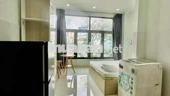 CHO THUÊ 1 PN CỬA SỔ FULL CỰC RỘNG VIEW CỰC CHILL GẦN HÀNG XANH, ĐH