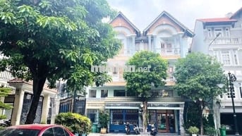 Cho Thuê Nhà Đường Phổ Quang, Tân Bình ( 7.5x18m - Nhà Đẹp KD Tự Do )