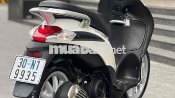 Liberty 125ie 2011 màu trắng xe đẹp