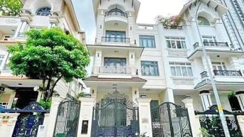 🚀FORRENT - NHÀ MT ĐS KHU HIMLAM Q7 GIÁ 80TR