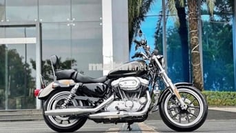 HARLEY Superlow 883