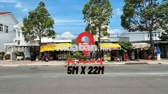 NỀN ĐỐI DIỆN TRƯỜNG HỌC - KDC VĂN HOÁ TÂY ĐÔ CẦN THƠ