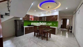 Đường Phạm Xuân Ẩn - 5PN - 14 triệu