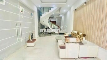 CHO THUÊ NHÀ NGUYÊN CĂN MẶT TIỀN PHAN HUY THỰC P.TÂN KIỂNG Q7
