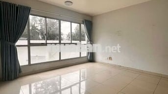 Cho thuê căn hộ 3PN Ruby diện tích lớn - Celadon Tân Phú. ở được liền