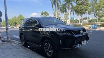 Toyota Fortuner 2021 2.8 4X4AT - 67000 km