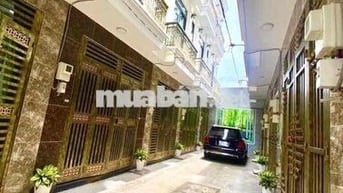 Nhà Đẹp 3 Tầng — 17//  Đường Số 1 26m2 3PN Hướng Tây Nam