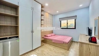 Căn Hộ Cửa Sổ Hầm Xe Thang Máy Full NT Ngay Đại Học Kinh Tế UeH Q10