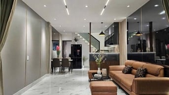 Căn nhà đẹp 2 tầng, 67.5m2 ngay Cô Giang, PN. Giá: 3 Tỷ 440. Hẻm 4.5m