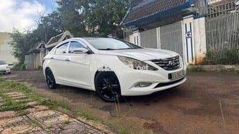 2010 2.0L AT - 127000 km