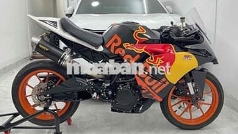 KTM 390