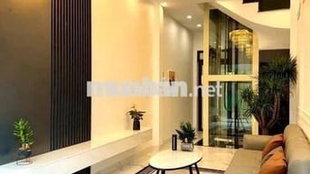 Bạn em cần bán nhà 5t,35m tại Nguyễn Viết Xuân,Hà Đông,thag máy chỉ 8t