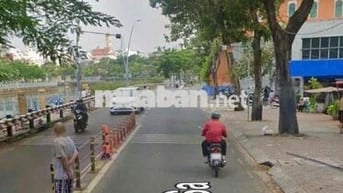 Cho thuê mặt tiền Hoàng Sa - Dakao -Q1 - 300m2(20x15m) - 65tr.