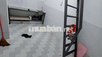 Cho thuê phòng trọ có gác có ban công hẻm xe hơi thoáng dễ di chuyển