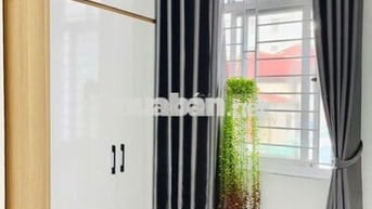 PKK 30m + sân rộng, cửa sổ lớn, full NT, nhận xe điện tại Nguyễn Trãi