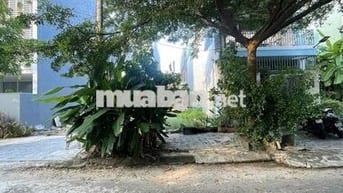 Nước mặn 2 , Nam Việt Á, Đối diện dãy biệt thự siêu đẹp