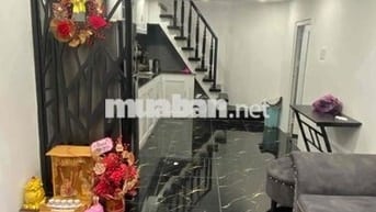 Bán nhà Quang Trung, 26m2, 3 Tầng, 2PN,Đối diện Vincom, nhà mới, TL