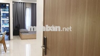 Cho thuê căn hộ Studio đồ cơ bản liền tường tại Vinhomes giá 6,5tr/th