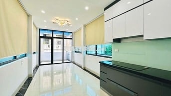 CHÍNH CHỦ CẦN BÁN GẤP, NHÀ ĐẸP PHÚ DIỄN, OTO TRÁNH, THÁNG MÁY