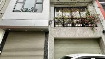 NHÀ ĐẸP LUNG LINH - DÂN XÂY - Ô TÔ ĐỖ CỬA - THANG MÁY - 8 TỶ CHÚT