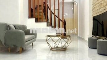 BÁN NHÀ CẦU GIẤY – NHÀ ĐẸP DÂN XÂY – NỘI THẤT SANG XỊN – SỔ HOA KHÔI
