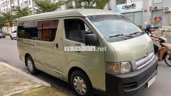 Toyota Hiace 2008 Commuter 2.7 - 100000 km