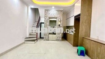 Đê La Thành, bán nhà mặt ngõ thông kinh doanh, 46m * 5 tầng thang máy.