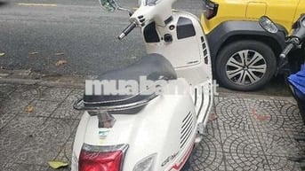 Vespa GTS 150