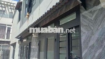 Bán nhà sổ chung ccvb hẻm 4m khu dân cư đông đúc