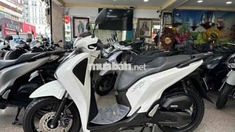 SH 150i 2017 Trắng Đen Sporty BSTP Chính Chủ