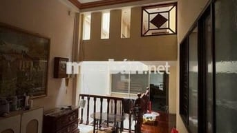 Bán nhà khu vực Gò Vấp, diện tích lớn.