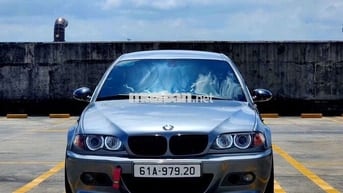 BMW 325i 2005 Full option