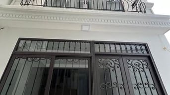 NHÀ CỰ KHỐI - 3 PHÒNG NGỦ - MỚI TINH - VÀO Ở LUÔN - 4 TỶ HƠN
