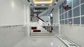 Nhà lầu 3 phòng 3 máy lạnh KDC Hàng Bàng