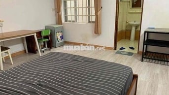 Phòng Full NT Bạch Đằng thông Hồng Hà tiện đi lại 2 hướng