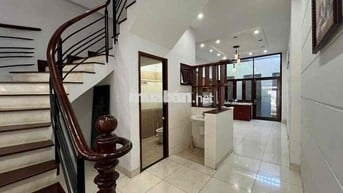 CHO THUÊ NHÀ MẶT TIỀN ĐƯỜNG T8 TAY THẠNH