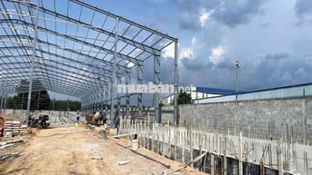 Cho thuê nhà xưởng 3000 m2 - Tân Uyên, Tp HCM